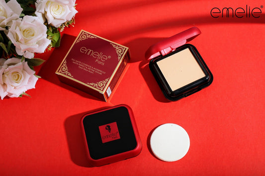 Emelie Matte Coverage Compact Powder