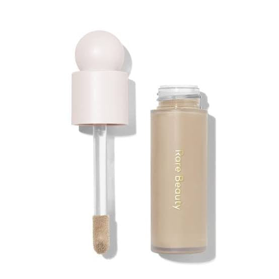 RARE BEAUTY Liquid Touch Weightless Foundation - Shade 180C