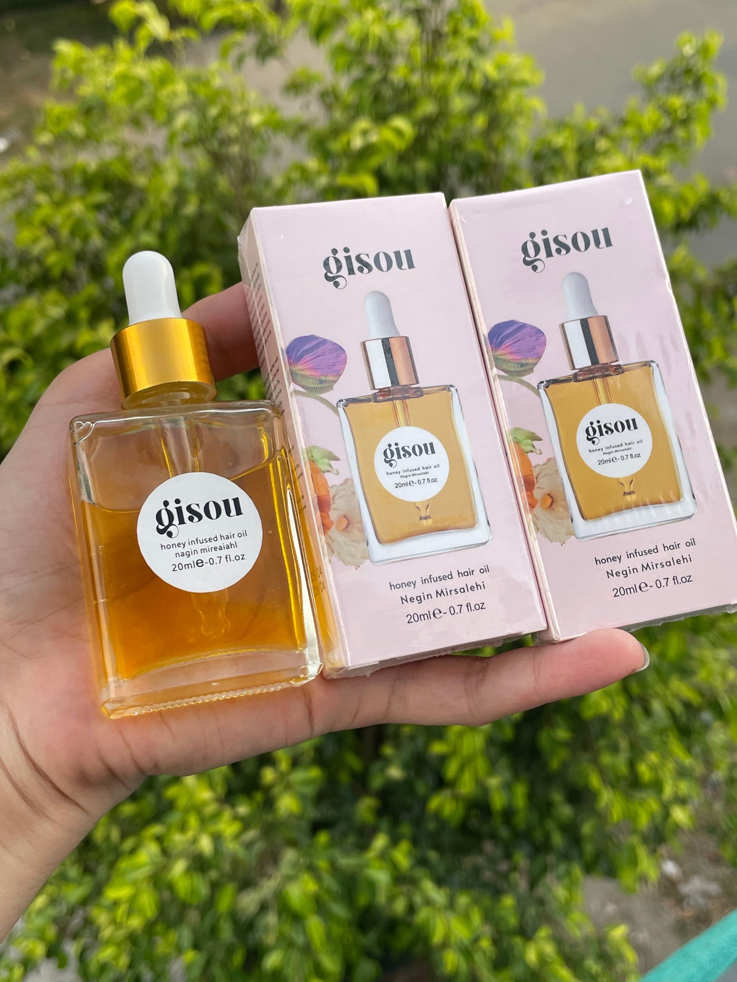 Gisou Honey Infused Hair Oil – Nourishing Shine & Repair